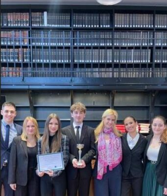 Végigverték Európa legjobbjait az ELTE médiajogászai