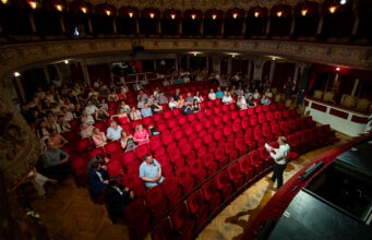 Több mint 120 ezren látogattak el a Kecskeméti Nemzeti Színházba a2024/25-ös évadban