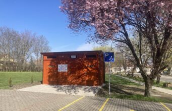 Szalkszentmárton Község Önkormányzata pályázatot nyújtott be a Terület- és Településfejlesztési Operatív Program Plusz, TOP_PLUSZ-1.2.1-21 ÉLHETŐTELEPÜLÉSEK felhívásra „Élhető Szalk” címmel (projekt azonosítószáma:TOP_PLUSZ-1.2.1-21-BK1-2023-00036). A projekt keretében 32,00 millió Ft visszanem térítendő európai uniós forrásból a fő cél volt a lakosság életminőségénekjavítása.