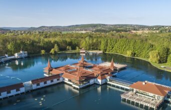 Ezért is jó ellátogatni Hévízre és környékére-minden évszakban!