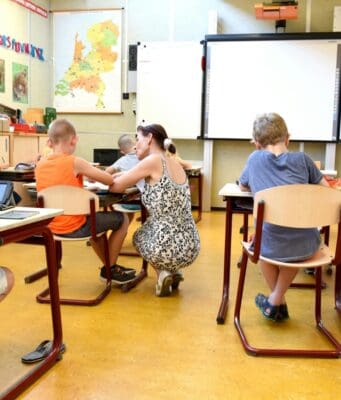 Az iskolába kerülő diákok ötöde nem tudja elsajátítani az elsős tananyagot