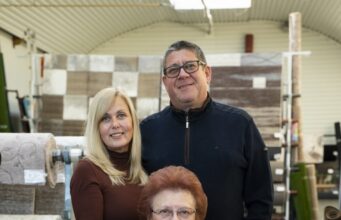30 év sikertörténete- jubileumát ünnepelte Kecskeméten a Szőnyeg Csarnok